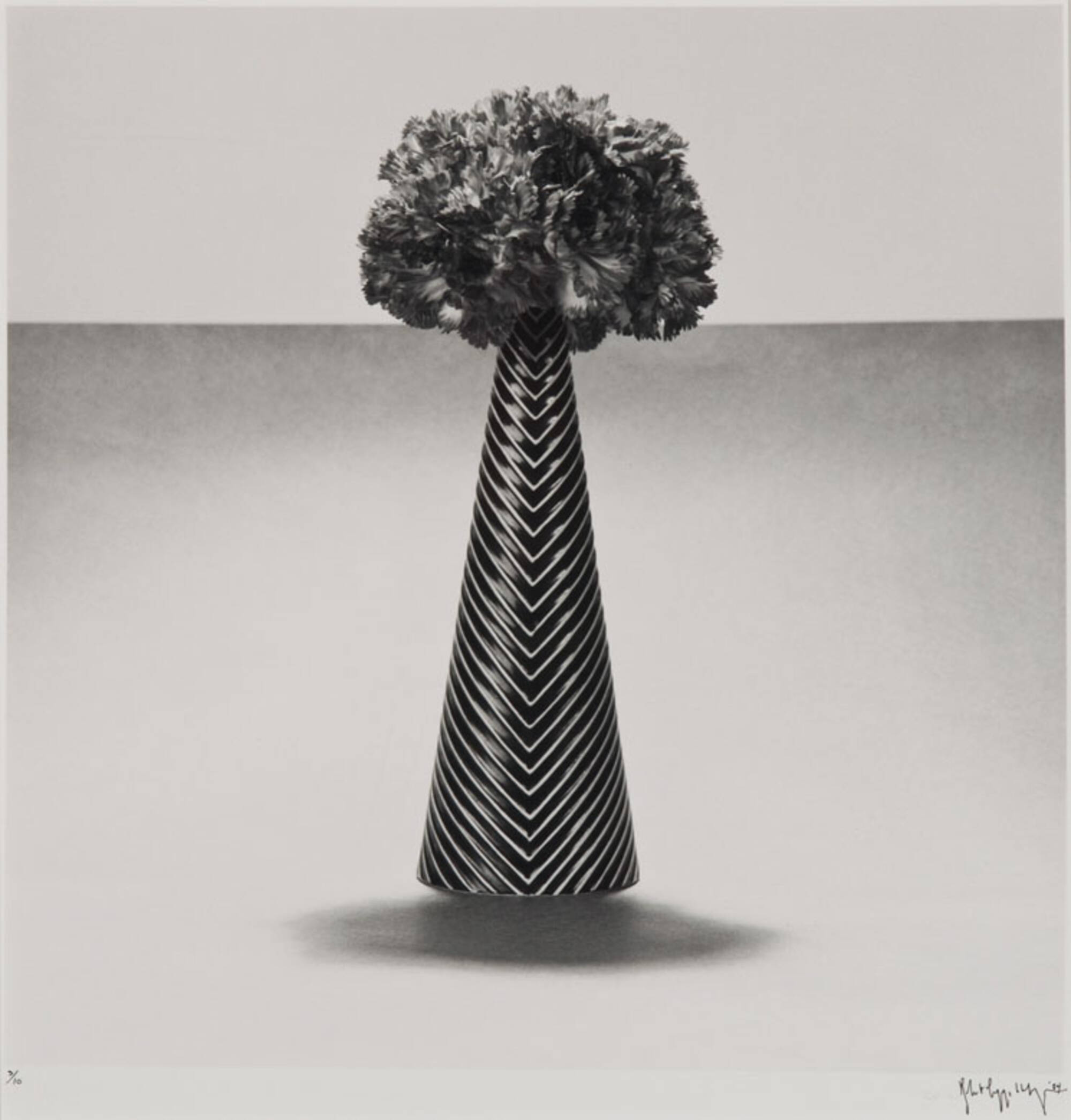 48: ROBERT MAPPLETHORPE, Carnations and Striped Vase < Important 