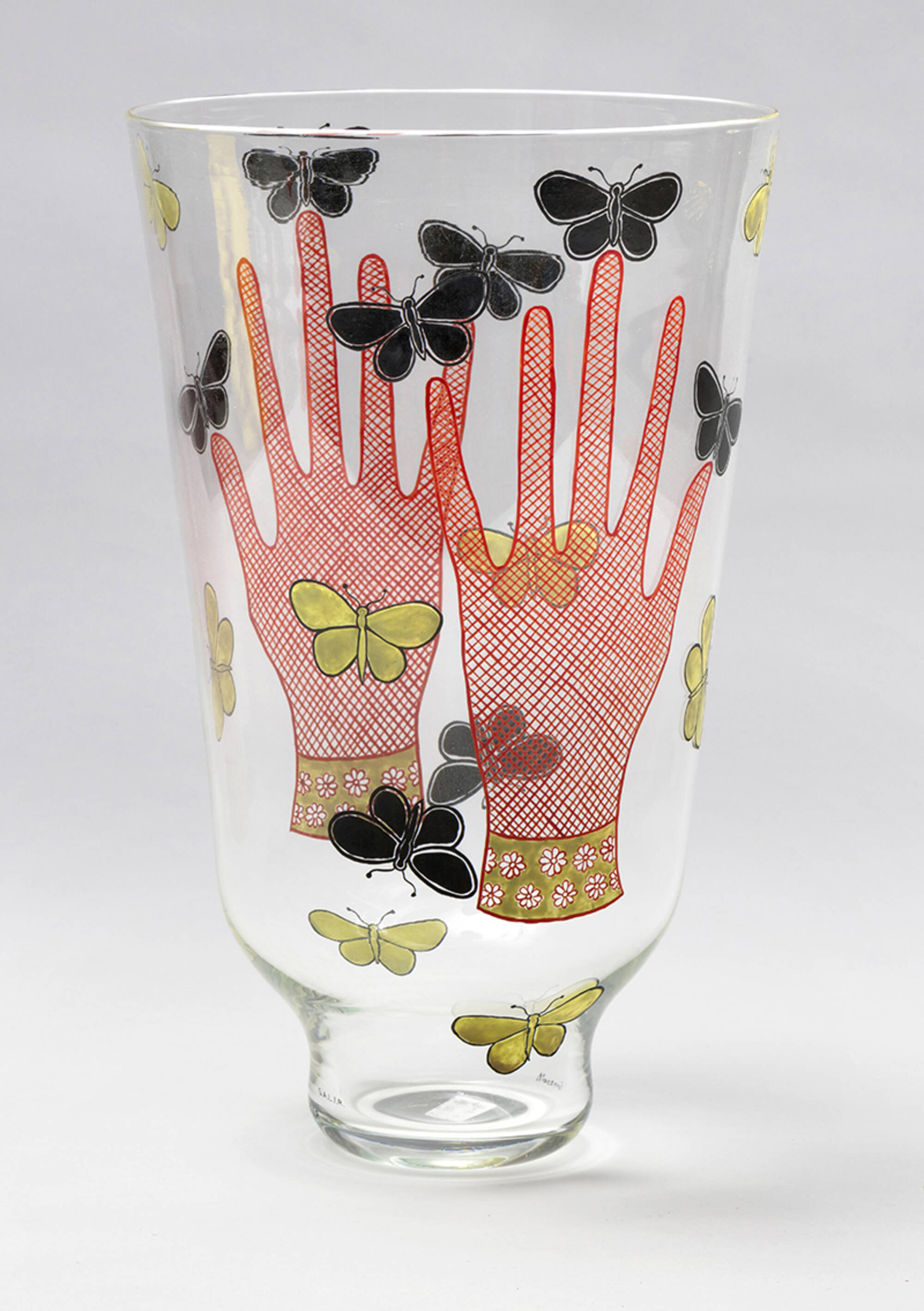 52: PIERO FORNASETTI, Tema e Variazioni group (14) < Timed Online Only, 14  June 2020 < Auctions